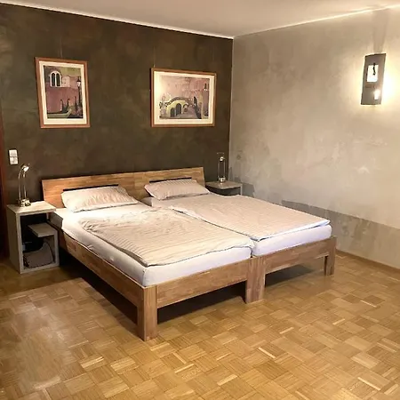 Urban - Jasmin -- Apartament Meersburg